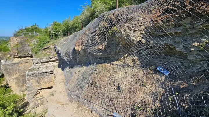 Neues Fangnetz im Klettergarten Igel | © DAV Trier - Peter Bohr
